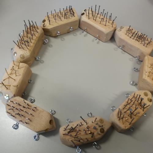 Igel aus Holz